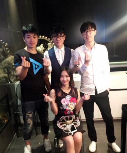 电竞版那些年风靡贴吧 虎牙直播Miss竟成沈佳