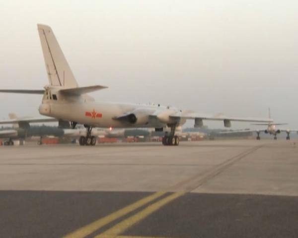 东海舰队航空兵日本海进行超远程打击演练(组图)