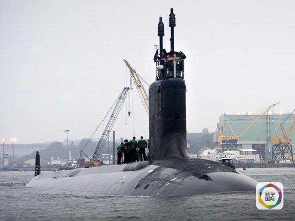美国海军新弗吉尼亚级潜艇交付 奥巴马夫人赞助