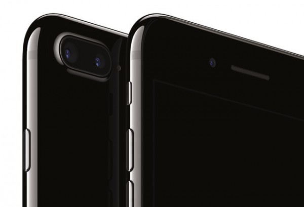 苹果承认iPhone 7亮黑色容易出现划痕与磨损