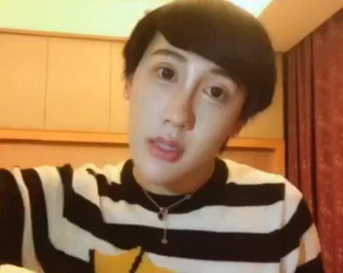 蛇精男回应辱骂小漠发律师函 小智将“斩蛇”_|刘梓晨|手术esports电子竞技_凤凰网