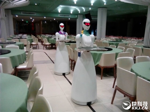 中国餐饮机器人进军日本 每台3万起