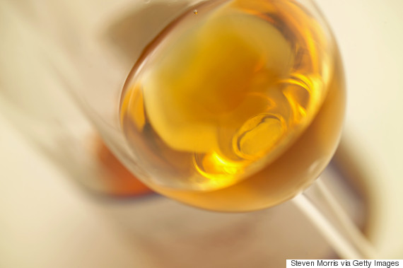 我的葡萄酒为什么是这种颜色?