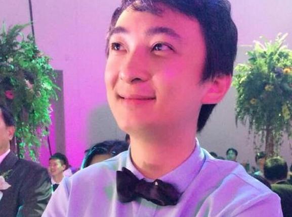 思聪帮老爸重夺首富 你和国民老公差的不止一个爹