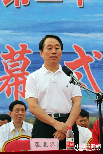 　　全国政协委员、河南省政协副主席张亚忠出席开幕式。（中国台湾网 张玲 摄）