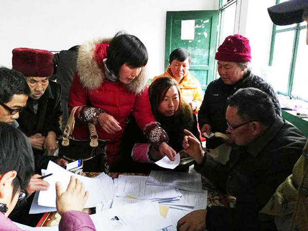 建始人口数_建始槭图片