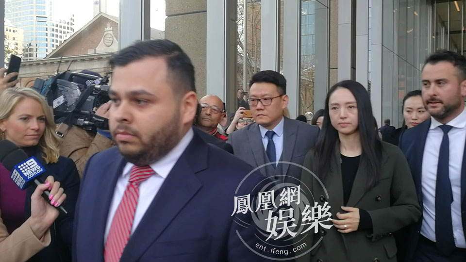 高云翔二次申请保释成功 董璇走出法院_凤凰网