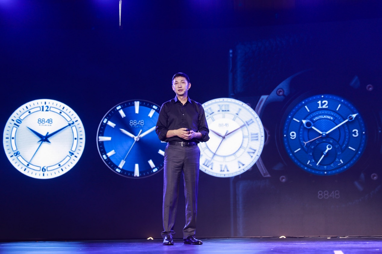 8848总裁周佳坚持做消费升级时代的手机贵族