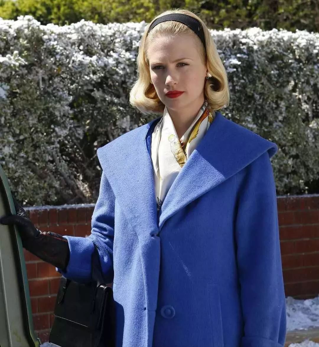 《广告狂人》塑造了一位典型的中产女性形象——主角don的妻子betty