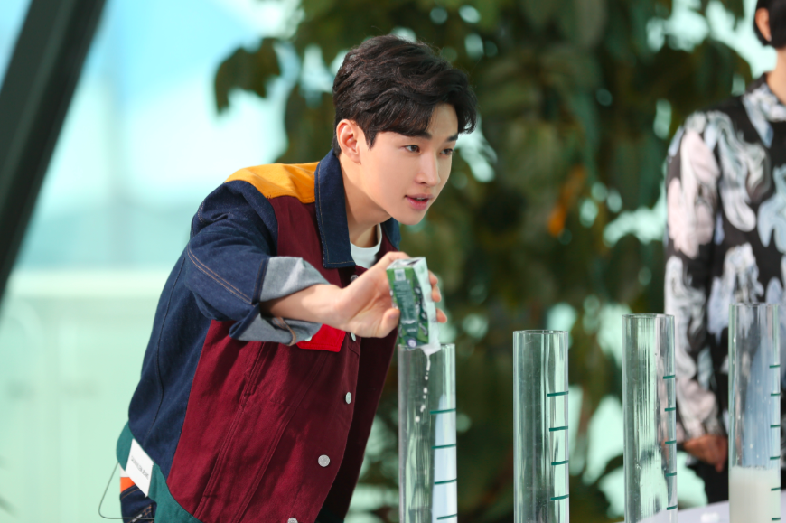 《声入人心》刘宪华切换"认真脸"欣赏也是一种态度_凤凰网娱乐_凤凰网