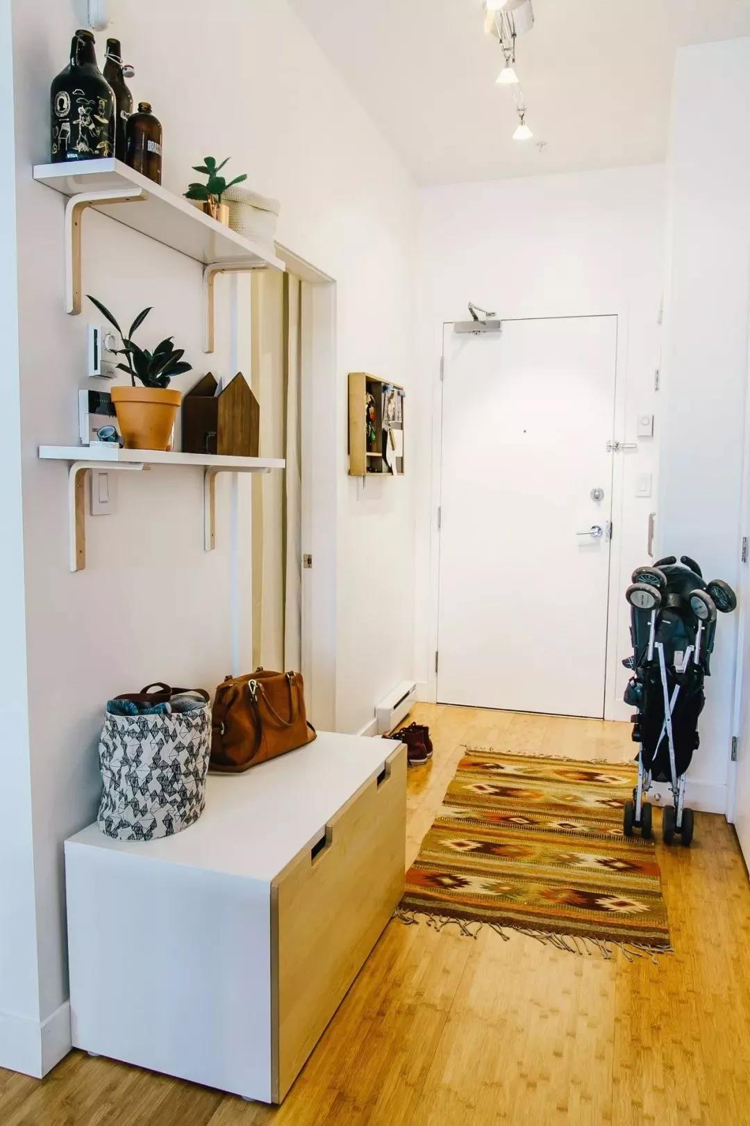 不吊顶的玄关,简简单单,也美观!