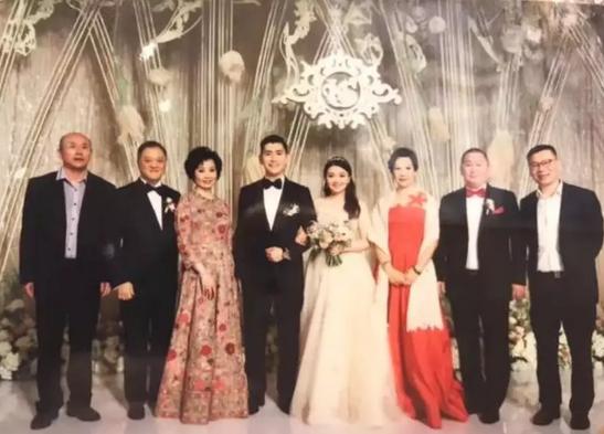 地产界最强联姻 香江集团长子豪置11亿婚房迎娶富力千金_凤凰网
