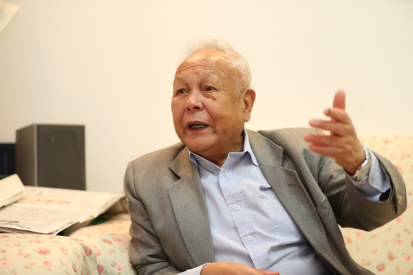 人人是诗人 分行即是诗： 当代大诗人去哪了？_凤凰网