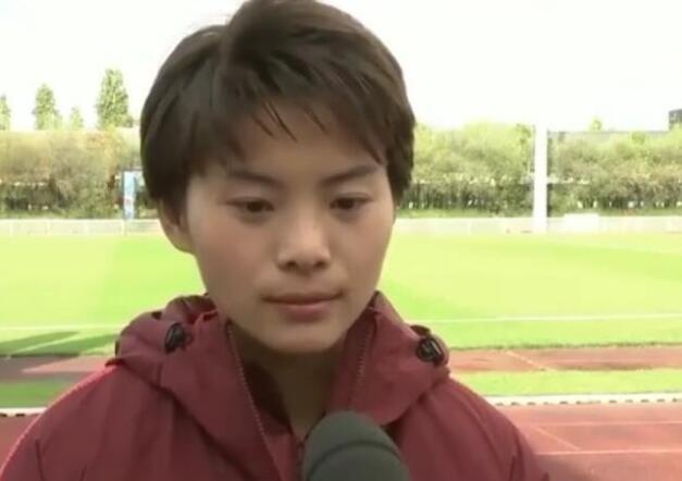 王霜:贾导待我们如父 请客观看待他和中国女足