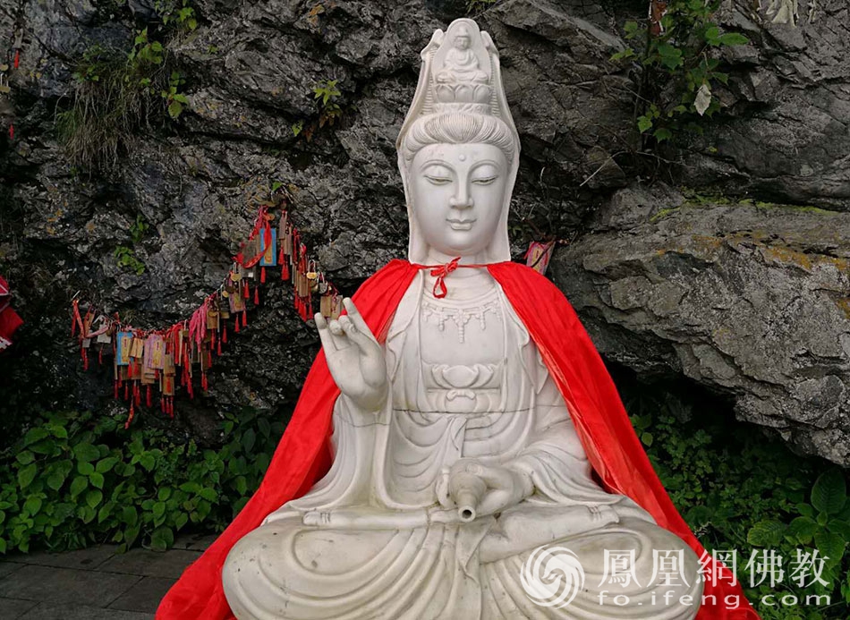 恭迎观音菩萨成道日瞻礼全球54尊观音圣像见者获福