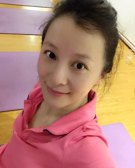 《情深深雨蒙蒙》"可云"晒近照 冻龄颜值不输当年