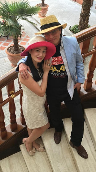 40岁"双儿"陈少霞再嫁富商 唯美婚纱照曝光