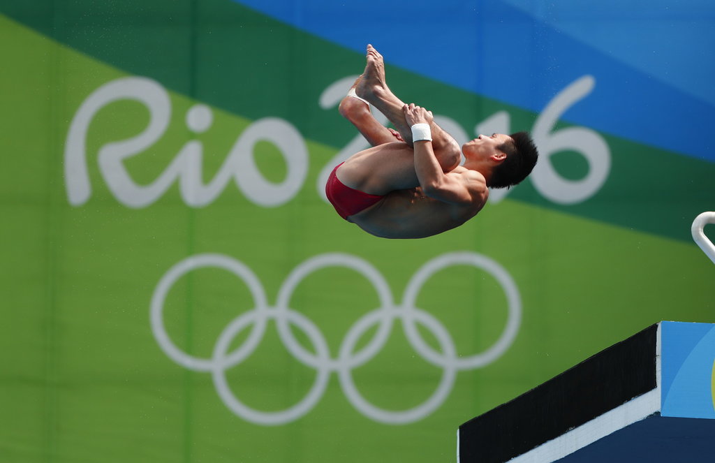 男子10米跳台-陈艾森邱波晋级决赛