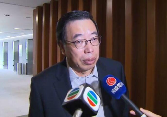 香港立法会议员入职仪式上辱华 称中国为“支那”_凤凰网