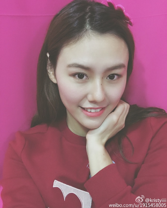 泳坛女神刘湘晒美照好似邻家小妹