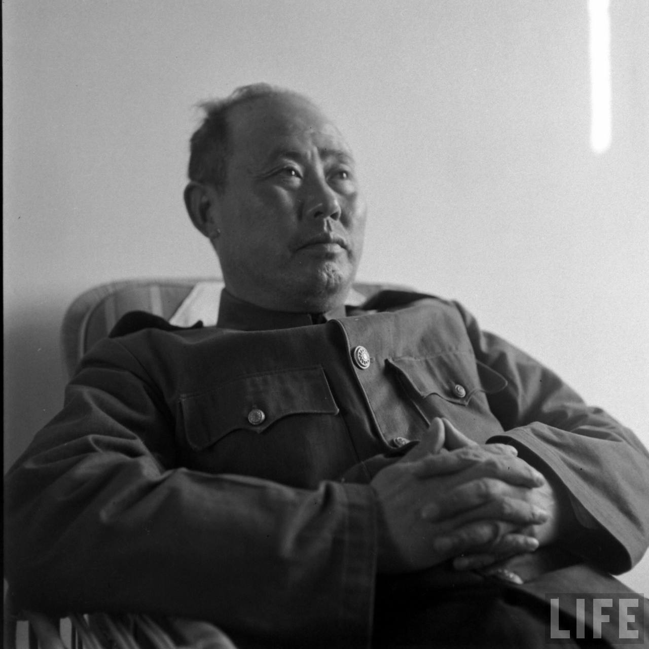 投笔肤谈|纵有常山之蛇:傅作义在1948年的困局