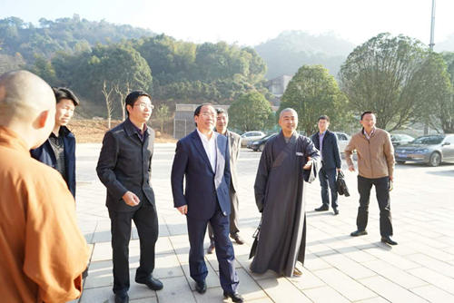 长沙市委常委,市委统战部谭小平部长视察宝宁寺