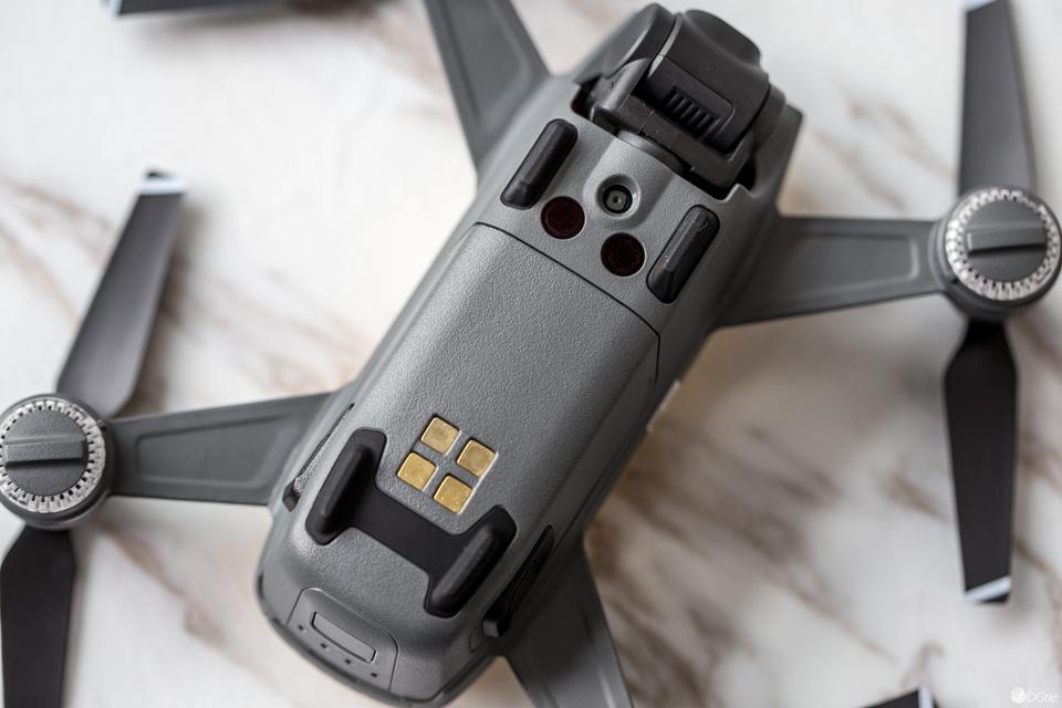 犹如特技的手势控制,大疆 dji 晓 spark图赏