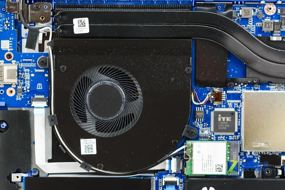 比外面好看 华为matebook d内部初窥