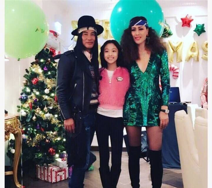 任达华女儿大长腿太逆天了