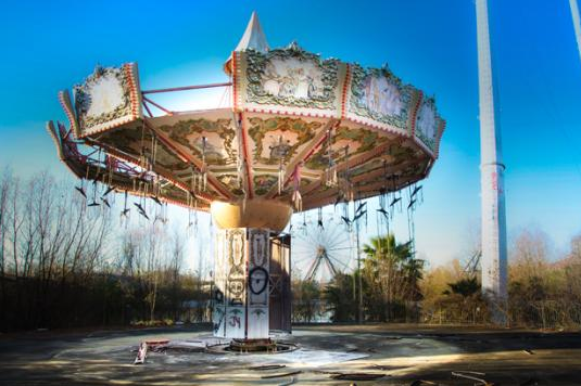 耗资146亿的迪士尼乐园烂尾 成养牛场