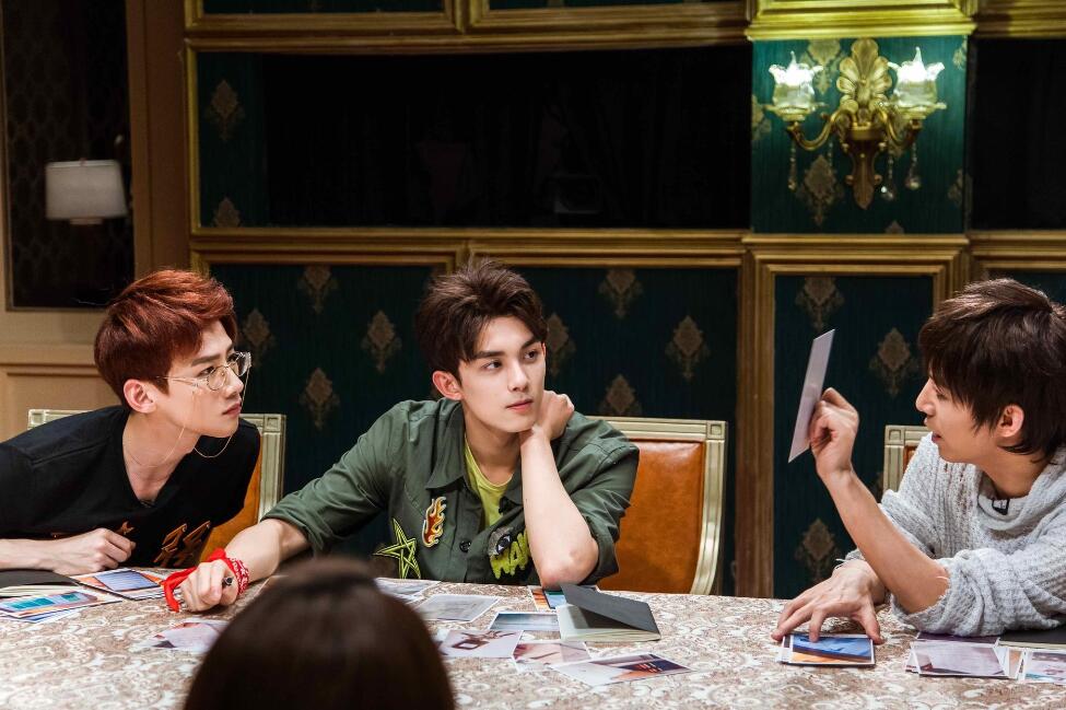 白敬亭吴磊何炅