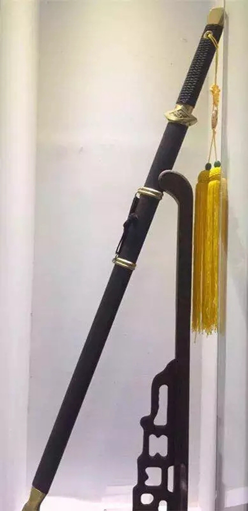 旅游大宋剑炉:斩钉断铁,手工刀剑,传统技艺,是大