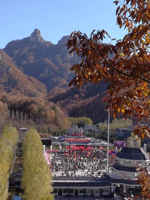 历年最高 184家俱乐部,3000台机车齐聚汝阳西泰山