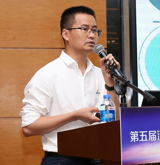 深圳市罗湖医院集团副院长林锦春致辞深圳市罗湖医院集团副院长林锦春