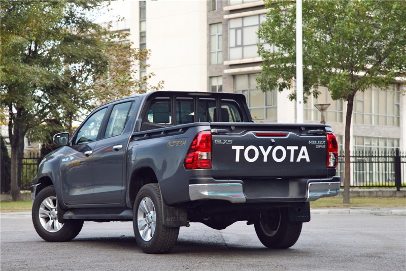 原装进口丰田皮卡 16款海拉克斯2700