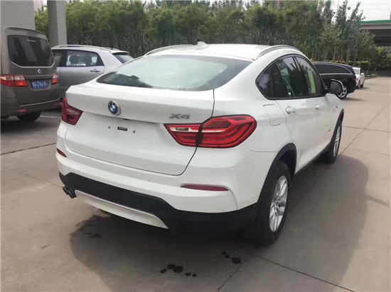 2017款宝马x4天津港现车首次降价促销