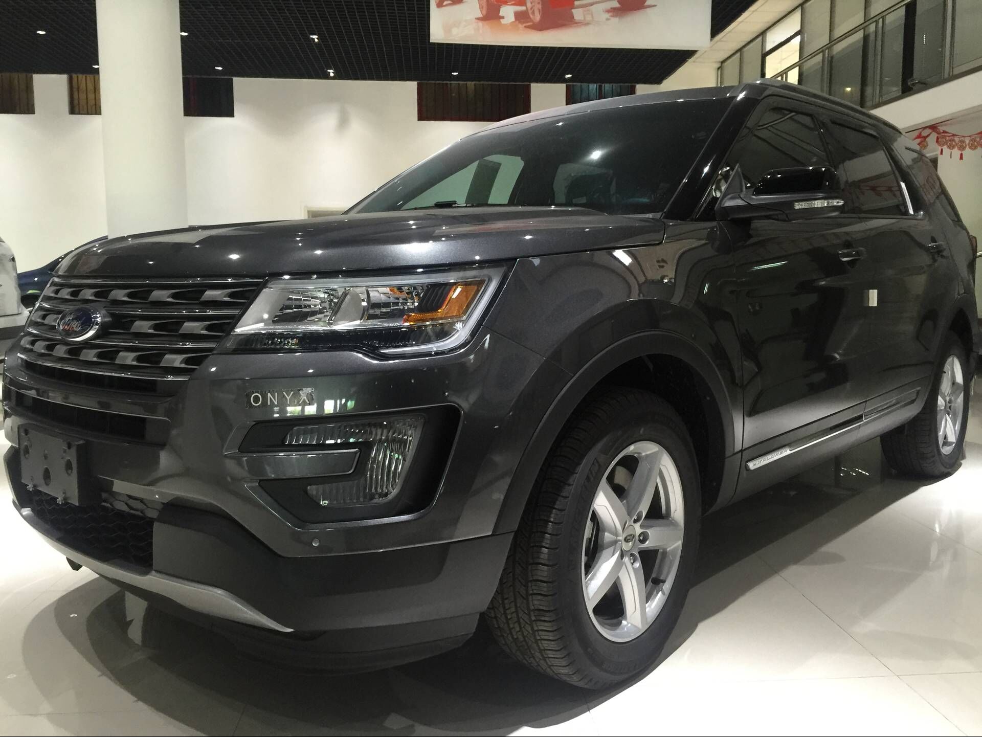 2017款福特探险者2.3t 时尚高性价比走量