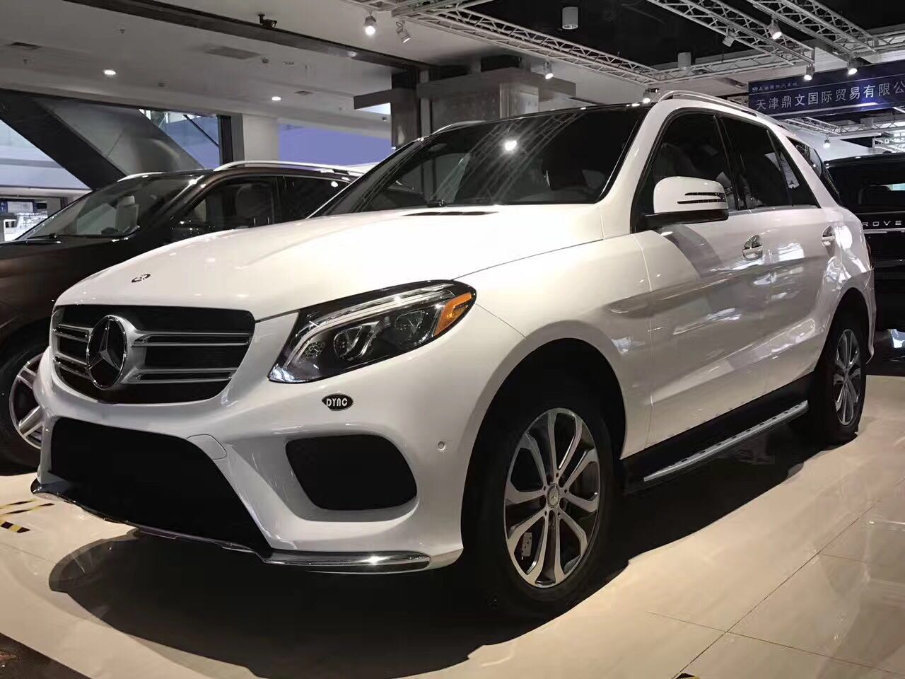 17款奔驰gle400豪华舒适suv纵横天下盛夏钜惠