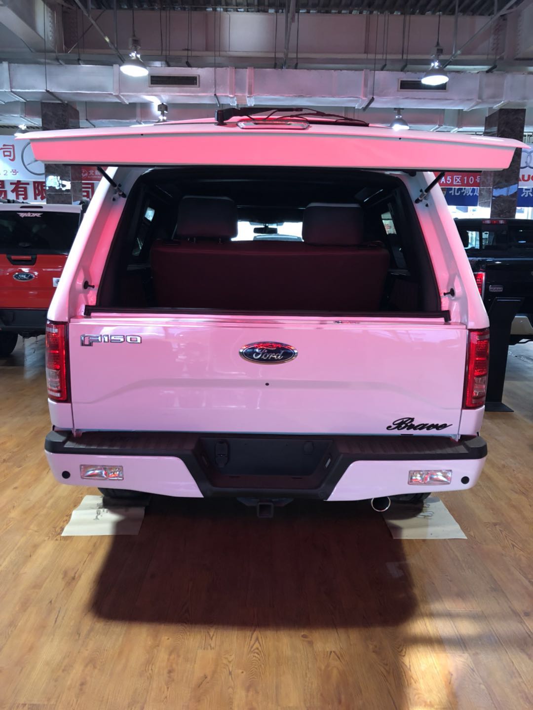 2017款福特猛禽超性能越野皮卡正式上市