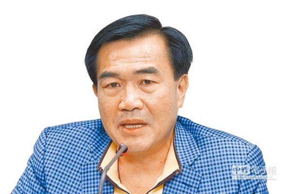 李全教诉不公:法官用斜眼看我 有利证据法院都不查