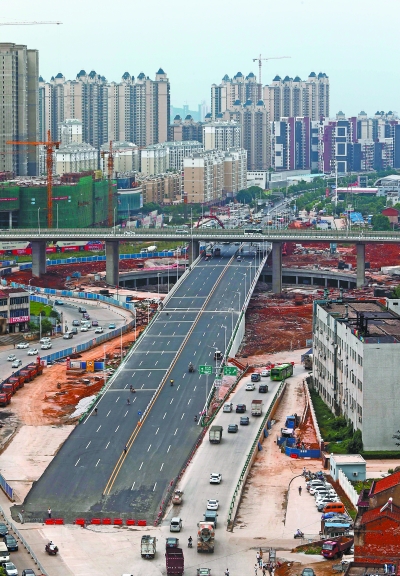 汉口北大道高架通车