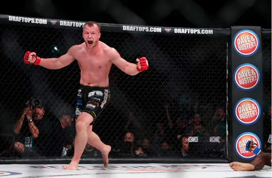 亚历山大 申勒门科解禁,bellator162对阵格罗夫