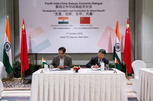 中印双方共签署16类项目合作协议