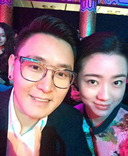 还记得《马大帅》里的小翠吗?如今为人妻母认不出_手机凤凰网