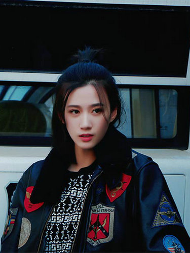 可爱俏皮徐悦最新燃情时尚街拍曝光