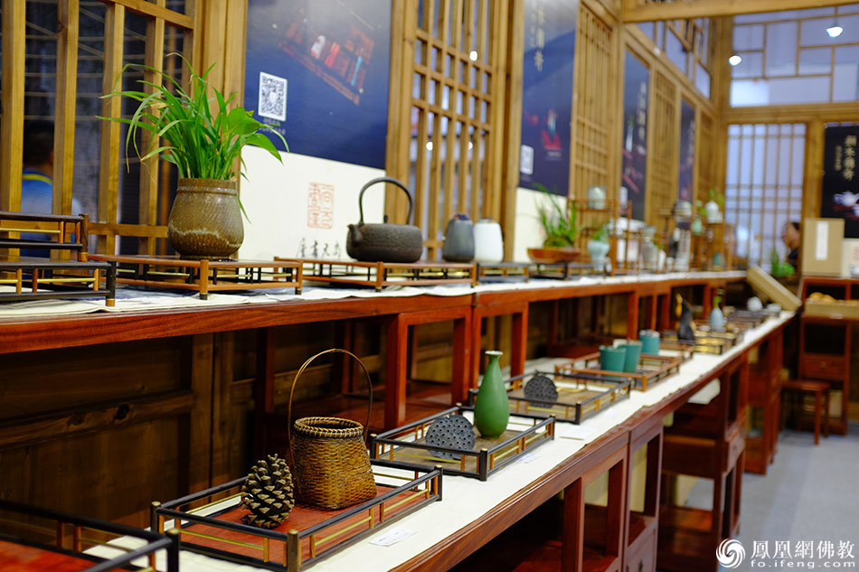 (图片来源:凤凰网佛教 摄影:陈思超)