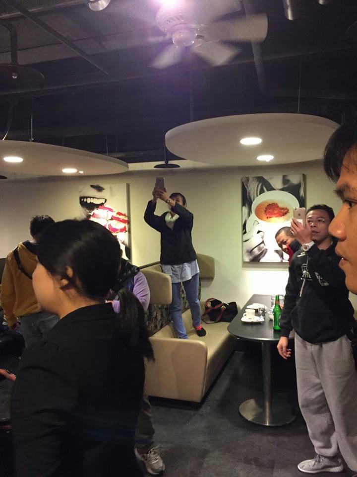 新闻客户端 陈浩天与周浩辉这次受邀出席"亚洲人权迫