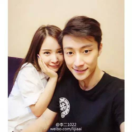 乔任梁葬礼前一天女友忙争遗产人心可怕超乎想像