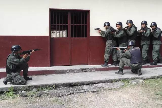委内瑞拉国际猎人学校图片