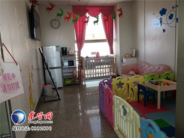 利津一中"妈妈小屋"的一角